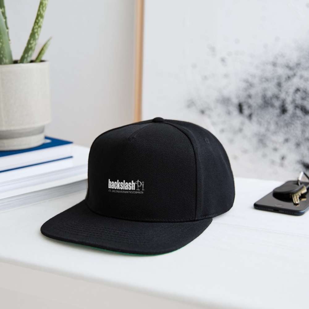 Snapback Cap - Schwarz/Schwarz